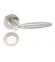 Grade 316 Modern Chrome Lever Front Door Handle for Entrance Doors with Satin-SBLH089